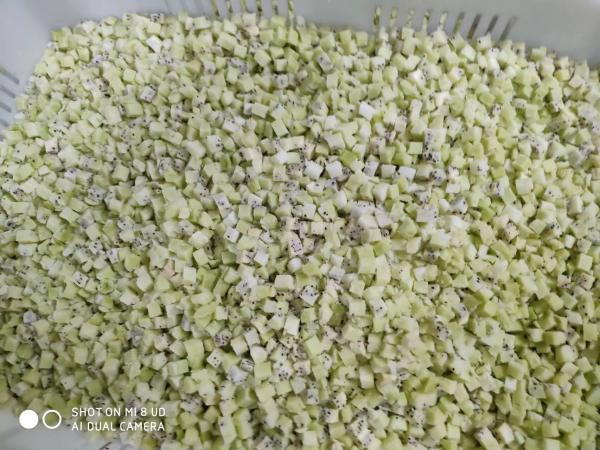 Find the Best Frozen Fruit Frozen kiwi dices
