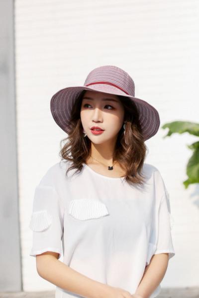 AK17592 fashion Wide brim sunny beach foldable summer straw hats for womens in stock , promotion cheap hats .