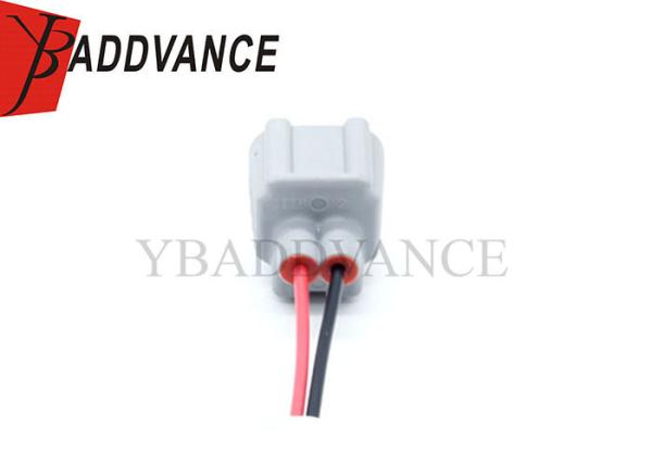 6189-0199 2.3mm(090) 2 pin Fêmea Lâmpada invertida Switch Automático Arnês de fio Para Toyota