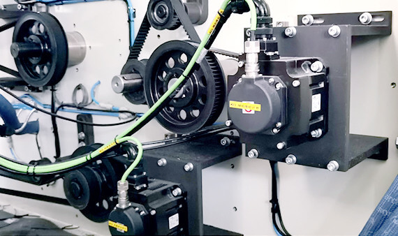 Full Servo Driven T Shape Diaper Manufacturing Machine ISO9001 Certified