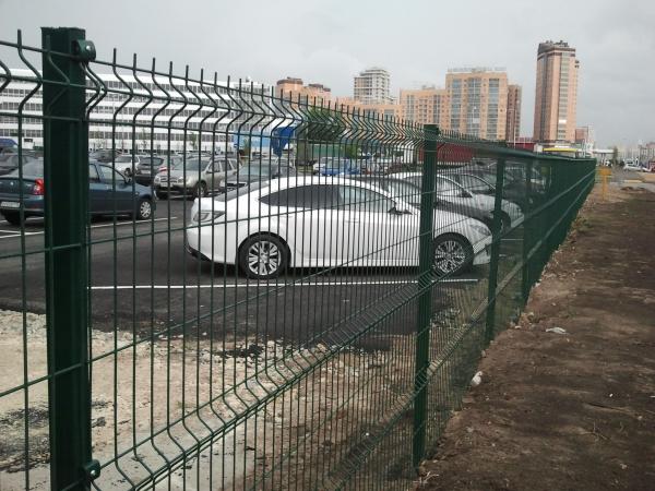 Wire Mesh Fence Panels Coated Blue and Dark Green With Powder Coated 2230mm x 2500mm