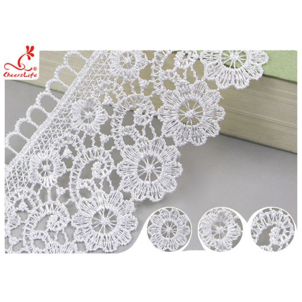 Вышитая отделка шнурка полиэстера гипюра цветка для азо платья ДТМ свободно крася