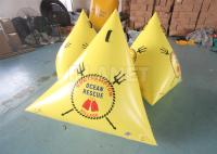 Boyas flotantes inflables del marcador del triángulo del PVC que nadan de la boya inflable hermética de la nadada para el parque del agua