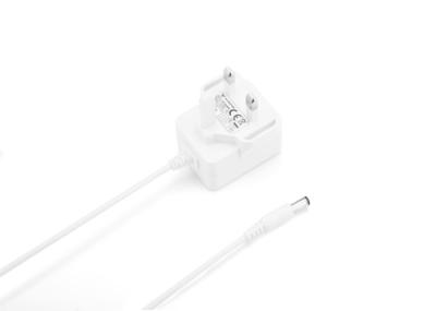 Eficiência Cumprindo as Normas de Segurança Adaptador AC de grau médico UL/CE/FCC/ROHS Tipos de tomada US/EU/UK/AU