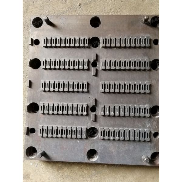 Пластиковая отлитая в форму прессформа штранг-прессования компонентов пластиковая для машины штранг-прессования полимера PA