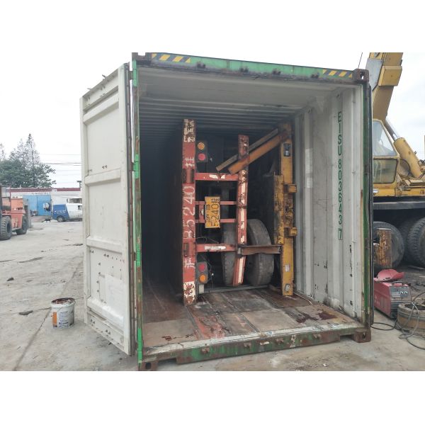 Large Scale Used Truck Trailers , Container Transport Skeleton Flatbed Semi Trailer