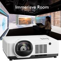 Proyector láser de alcance corto compacto de 6000 lúmenes para entornos inmersivos sin fisuras