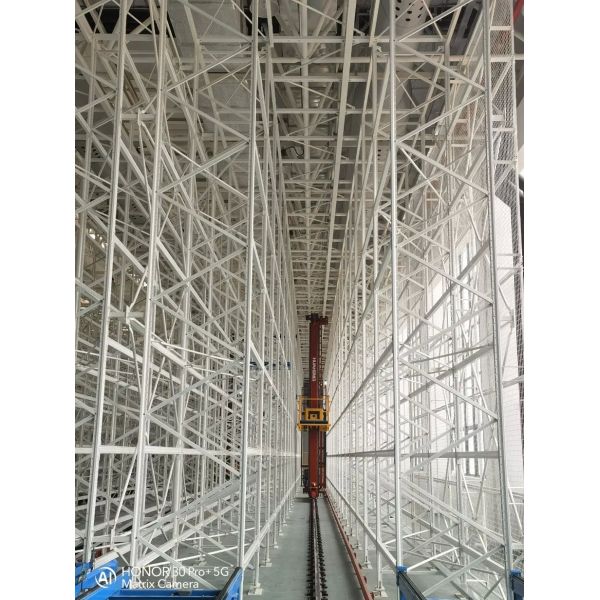 High Speed Electric Powered Stacker Palletizing Robot Stacker Crane Overload Protection