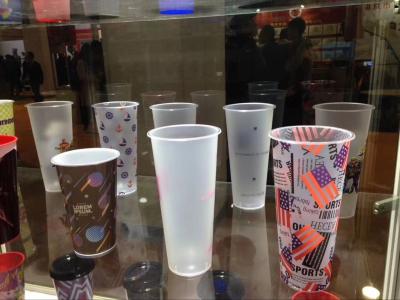 17oz 500ml Custom Printed Disposable Cups , PP Plastic Cup With Dome Lid