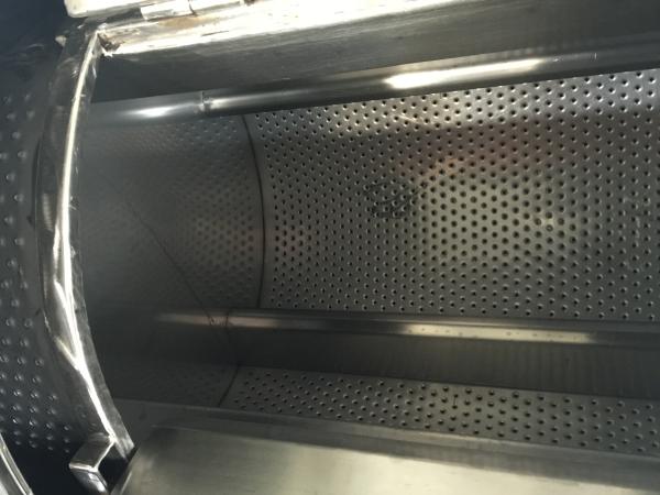 Large stainless steel industrial washing machines for garment factories