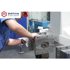Nitriding Depth 0.4 to 0.7 Mm Twin Screw Extruder Parts with HIP Powder Metallurgy Integral Alloy Sleeve and Laser Cladding Production Process