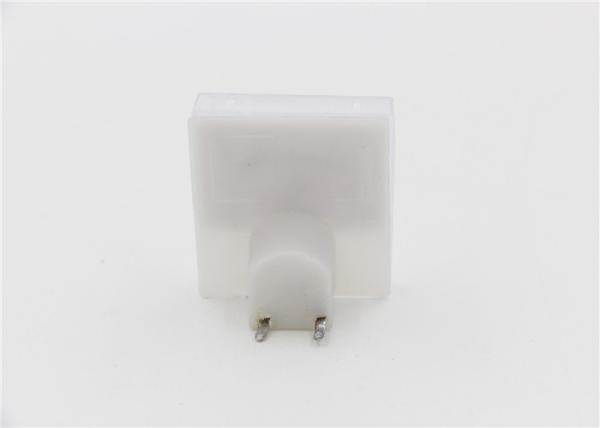Single Phase Analog Voltmeter Panel Mount Moving Coil Structure Square Panel