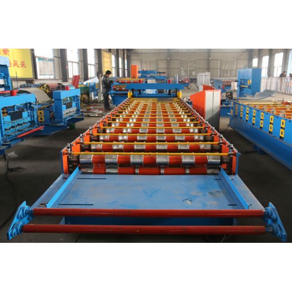 Cold Rolled Steel Color Steel Roll Forming Machine PLC Control For Roofing