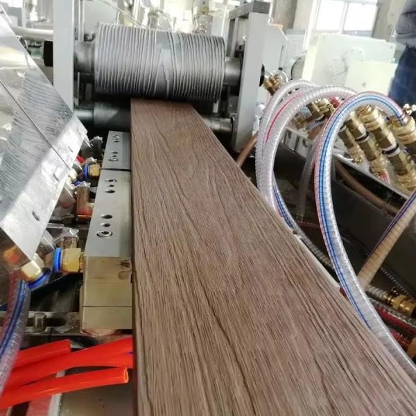 Shenzhen HYPET One Step PE WPC Decking Making Extrusion Machine Line /WPC Co Extrusion Production Line Manufacturer