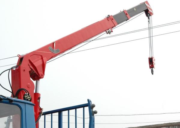 Durable Hydraulic Truck Loader Crane , Boom Truck Crane 3.2 Ton