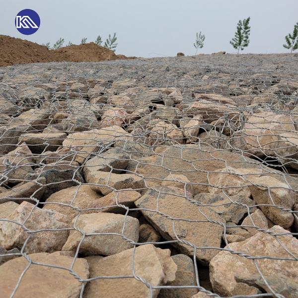 80mm X 100mm / 100*120mm Mesh Hole With 2.7mm - 3.05mm Wire Produce Galvanized Gabion Wire Mesh Basket for Sale