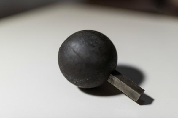 Steel Ball 10mm/20mm/25mm/30mm/35mm Forged Steel Grinding Media Ball Price