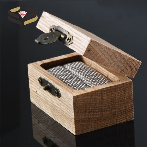 Boîte à anneaux en bois de fût de whisky personnalisable 60*40*36mm OEM/ODM