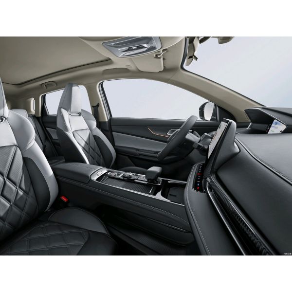 Plug-in Hybrid Electric Car Changan Qiyuan Q05 60 Pro 1.5L Fast Charging Compact Energy Vehicle Length * width * height