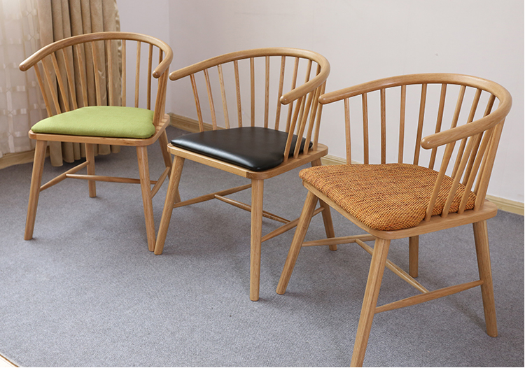 Leather and Solid Wood Chairs For Dining Room / Living Room Customized