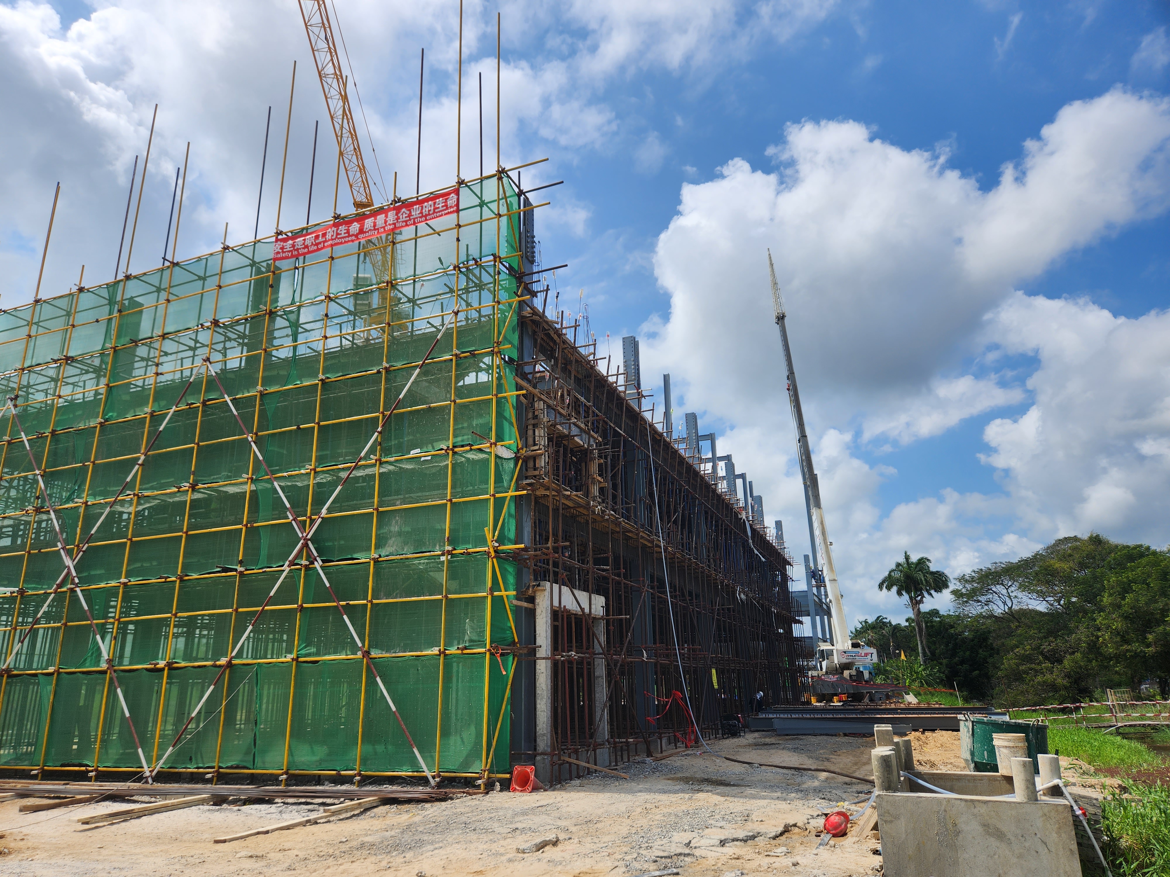 Prefabricated Modular Heavy - Duty Steel Structure Hotel Building