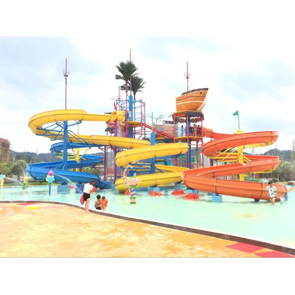 OEM Anti Ultraviolet Aqua Playground Pirate Ship Slide For Resort Park