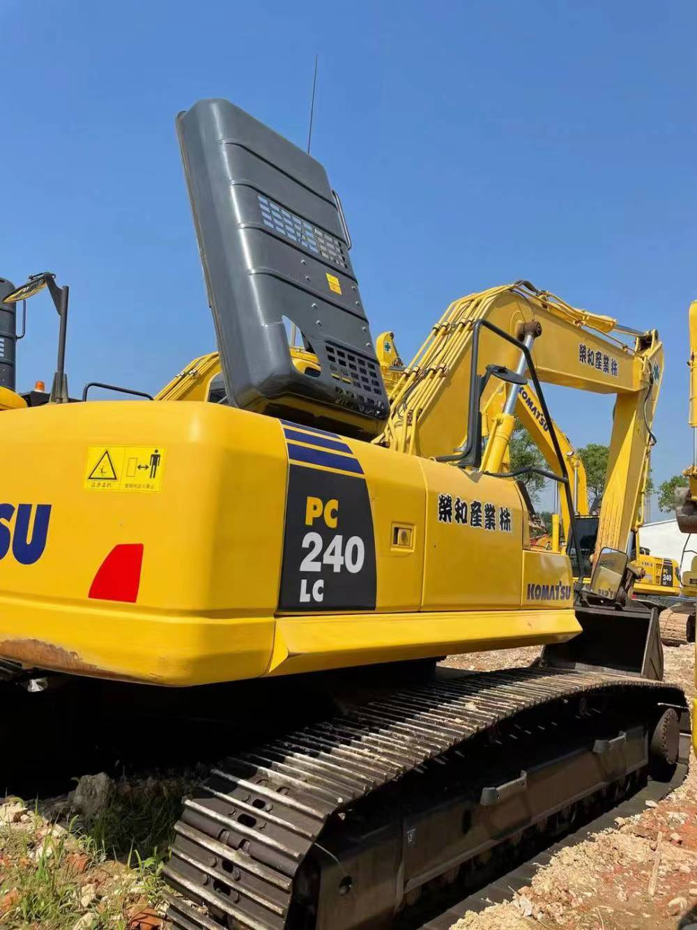 Used Japanese Brand Excavator Komatsu Pc 240 Hydraulic Excavator Available