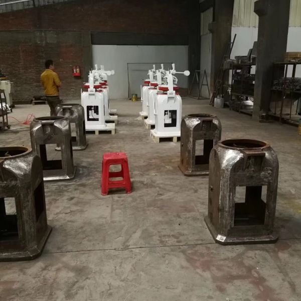 Electric Pizza Bread Making Machinery Semi Automatic Dough Divider And Rounder