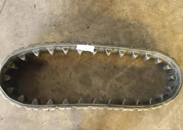 Flexible Track Loader Rubber Tracks Low Ground Pressure With Extreme Durability