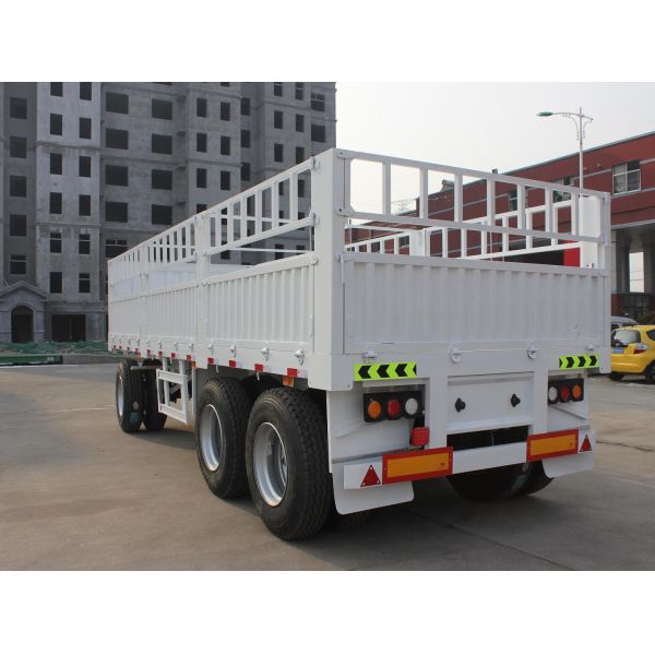 12R22.5 Шина 20т 30т Заградительный прицеп Грузовой тягач Гидравлический отвал полный прицеп