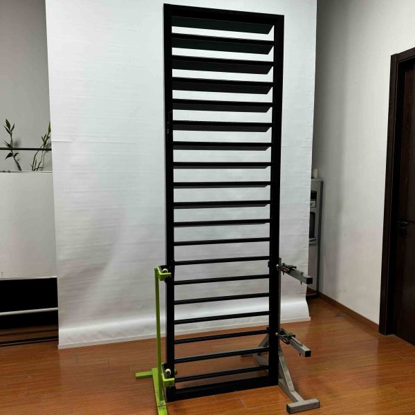 Ventilación de revestimiento en polvo Ventana de aluminio de luvas de aluminio ligera Ventanas de celosía