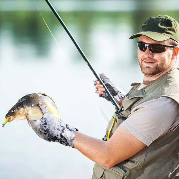 Fishing Gloves With Sun Protection, Uv Protection Silicone Anti-Slip Comfortable And Breathable Fishing Gloves