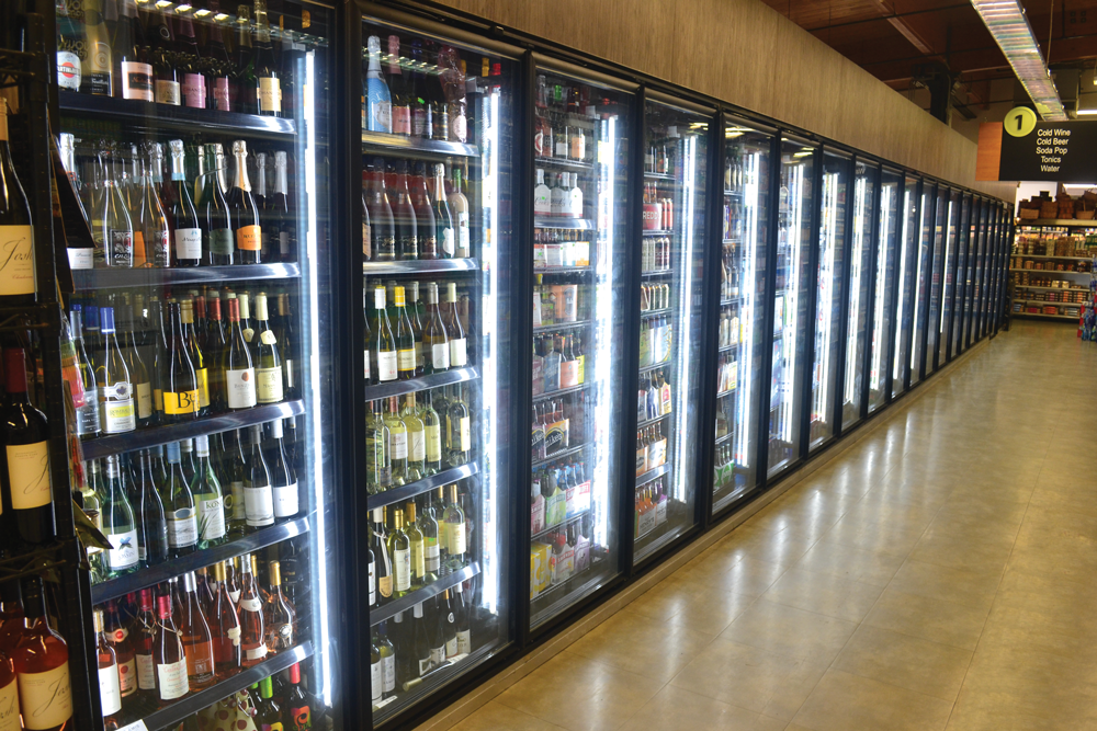 Display personalizado Sala de Frio Caminho em Frio com Display Portas de Vidro