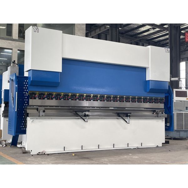Hydraulic Cnc Press Brake Machine With DE15 Controller