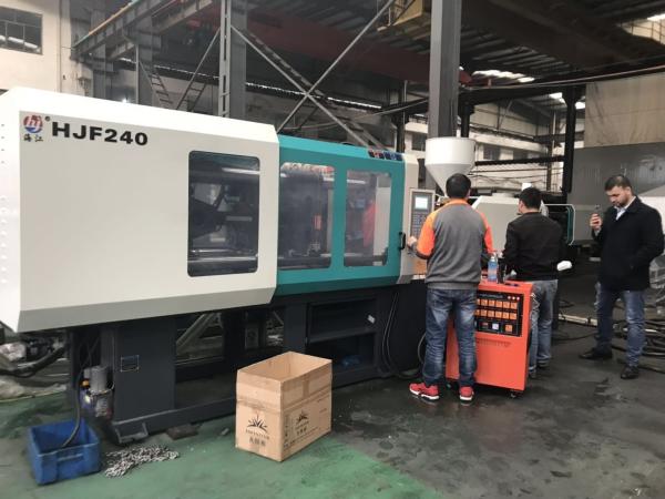 linha de produção transparente do molde plástico barato da pintura do fabricante da máquina da modelação por injeção do molde da cubeta do espanador em ningbo