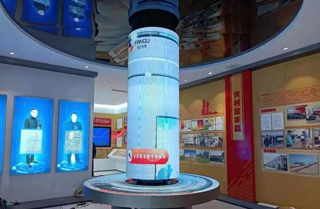 P1.25 Indoor LED Flexible Display 240x120mm Module Size Curved LED Display Screen