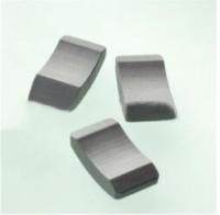 Carbón de leña coloreado Gray Anti Corrosion Coating de los imanes del segmento de la ferrita