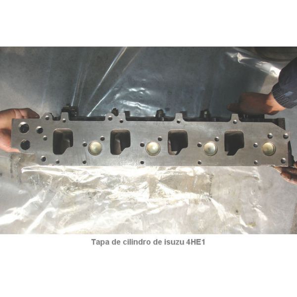 Tapa De Cilindro Remanufactured Cylinder Heads De Isuzu 4he1 Motor Culata 4he1 Cylinder Block