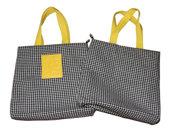 6oz Dogtooth Black Canvas Fabric Carrier Bags Reusable With Zipper Closure