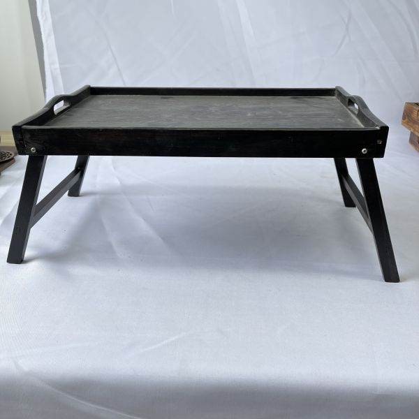 Silk-screen Printing Natural Breakfast Wooden Bed Tray with Foldable Legs Kitchen Serving