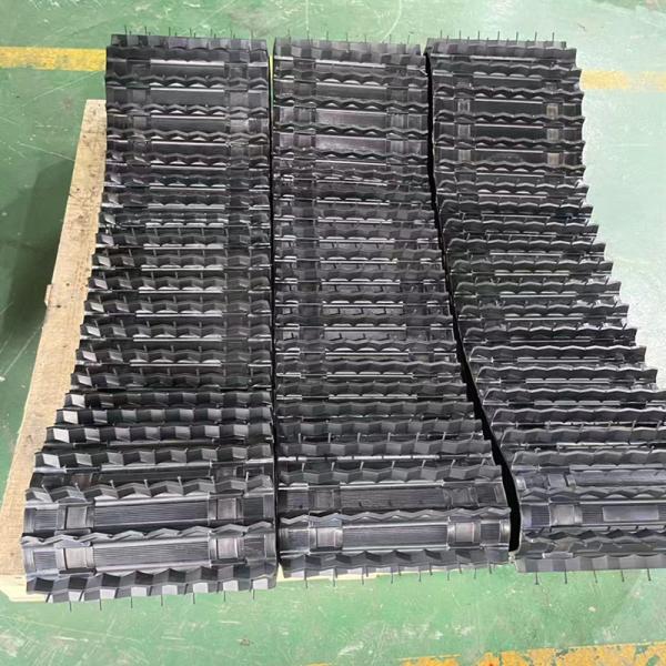 Snowmobile Track for sled Polaris  Arctic Cat Ski-Doo