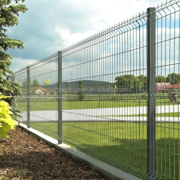 Pvc Coated Wire Mesh 3D Fence 3x100 14 Gauge Chain Link Fence for Livestock Raising