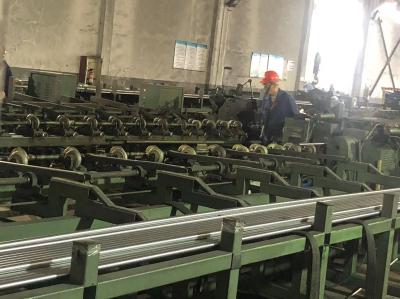 40CR  Between 3 To 5 Meters Between 25-30 Degrees  Chrome Piston Rod Engineering Machinery