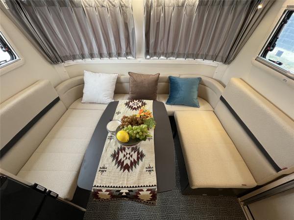 Campista 400AH 120L do curso rv de Sofa Bed Camper Caravan Trailer
