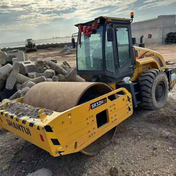 26 Ton SHANTUI Used Road Roller Cost-Effective Solution for Construction