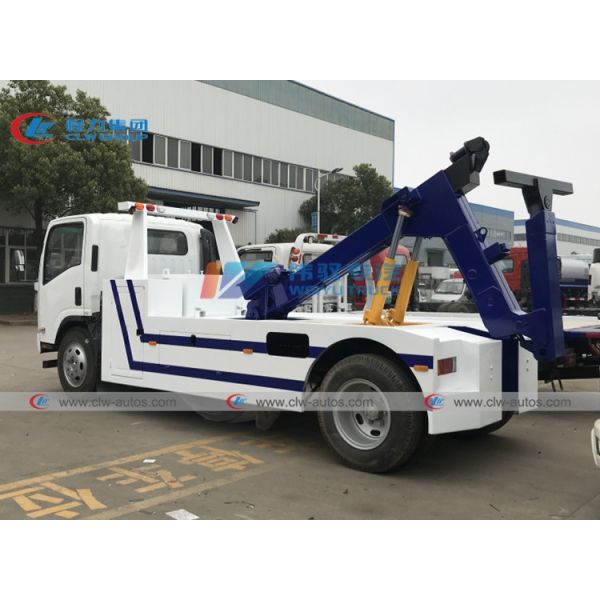 Pequeño camión de auxilio Tow Truck de la recuperación del camino de ISUZU 4x2 100HP 3T