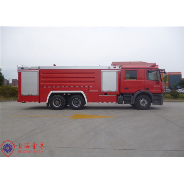 6x4 Drive Six Seats Mercedes-benz Chassis Foam Firefighting Vehicle 90L/s Flow