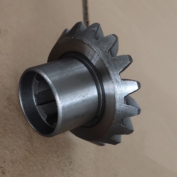 Passenger Tricycle / Auto Rickshaw Gear 20CrMnTi Material Made Noise Free