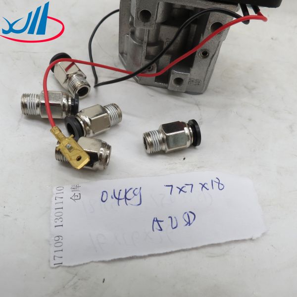 Iron Material 14750652H PTO Control Valve Shacman Spare Parts