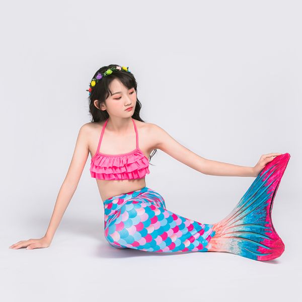 Shiny Fish Scale Texture Mermaid Tails For Swimming , Reinforced Tips Bikini Swimsuit Set